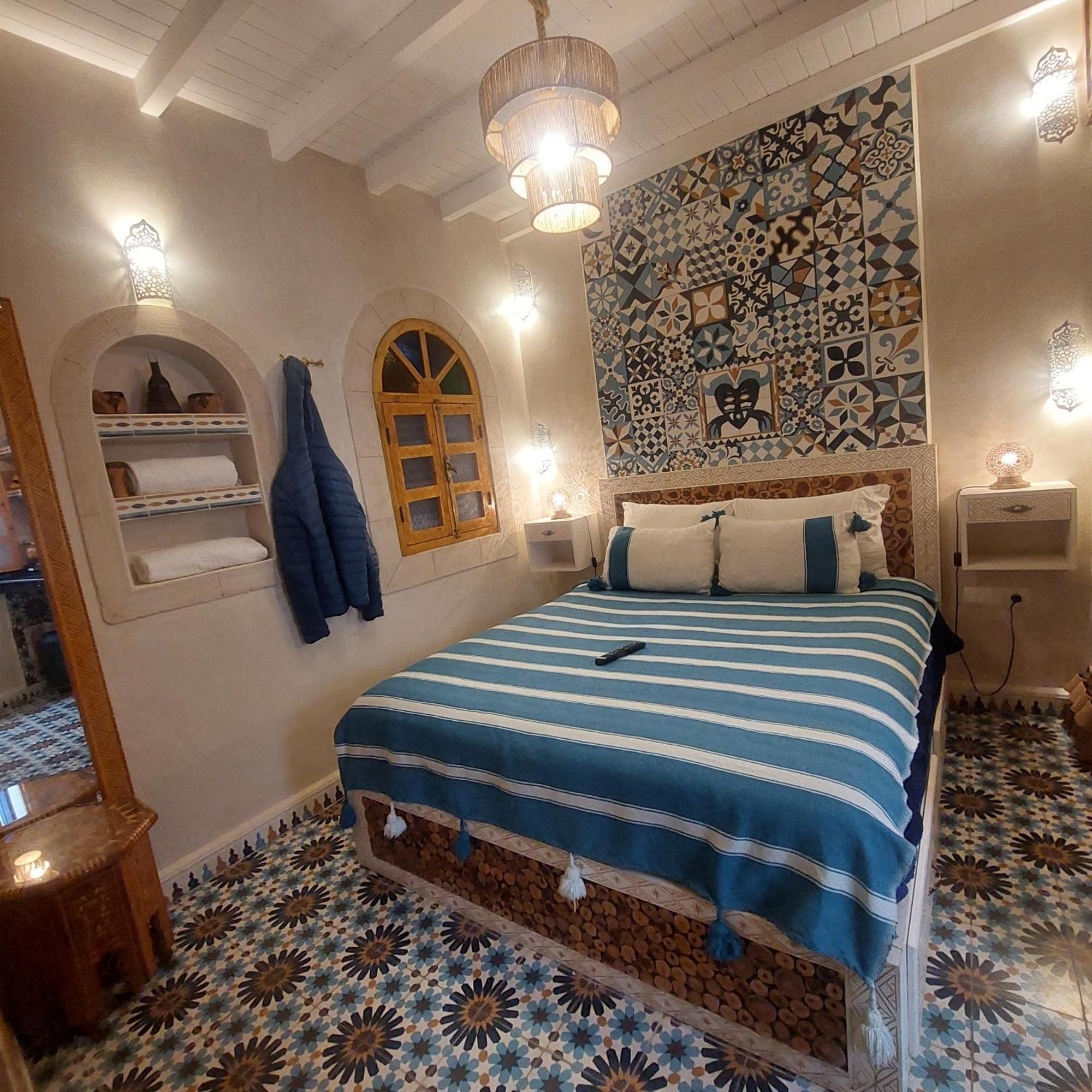 Hotel Riad Dar El Hania Essaouira Esterno foto